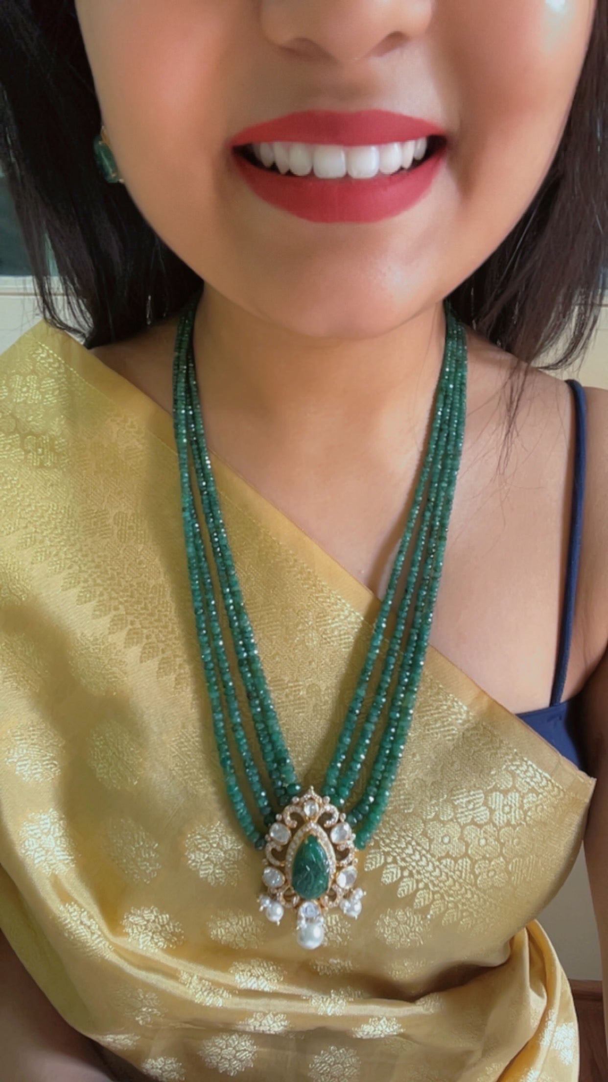 Natural Emerald Designer Pure Silver Gemstone Necklace Set