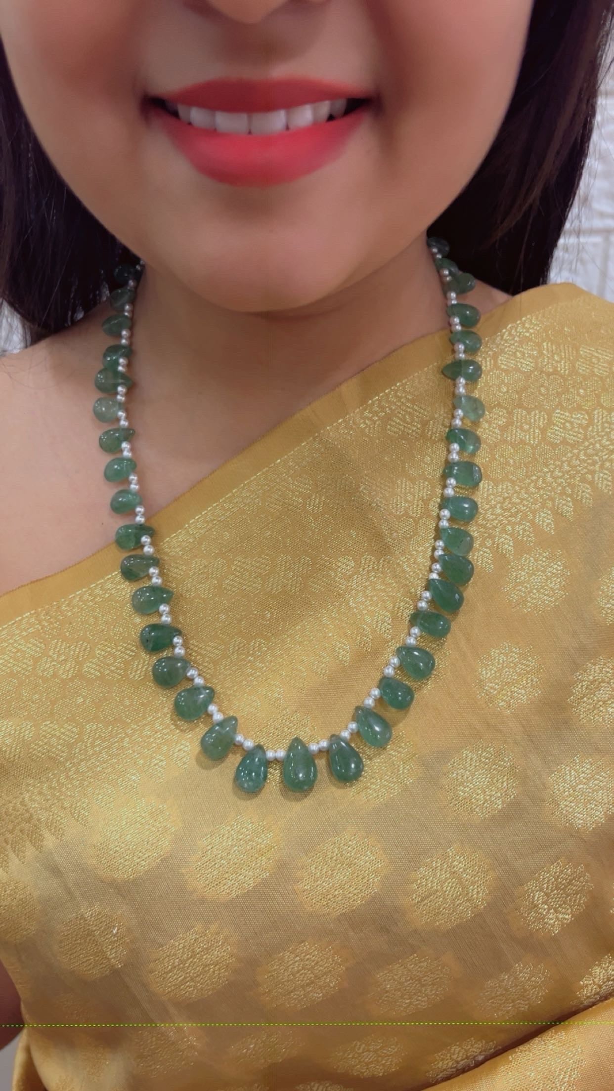 Natural Green Strawberry Gemstone Pear Beaded Necklace