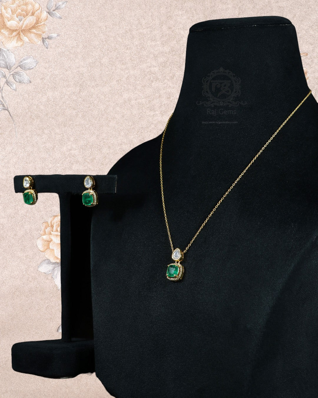 Pure silver Designer Necklace Set