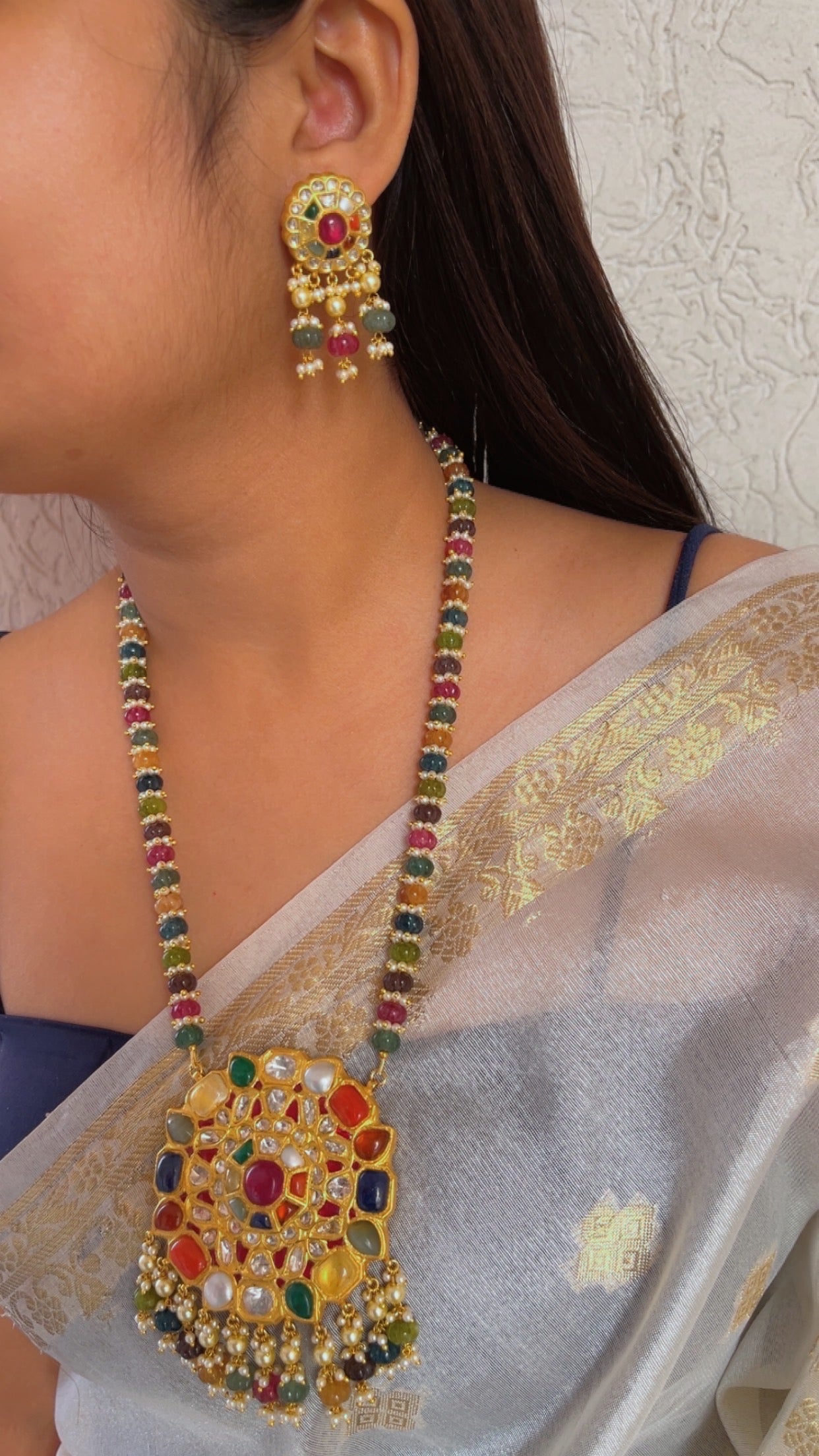 22K Gold Hallmarked Diamond Polki Navratan Necklace Jewelry