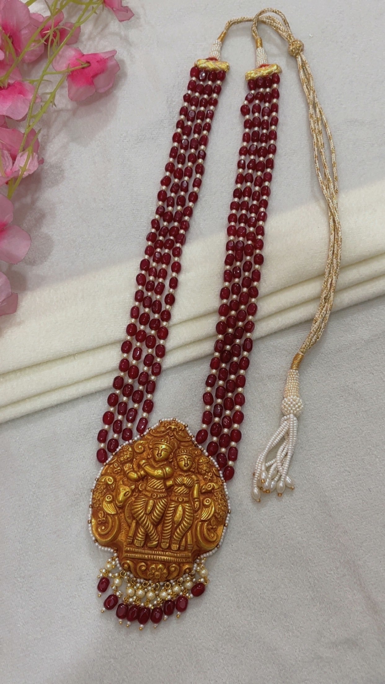 22K Gold Hallmarked Diamond Polki Radha Krishn Necklace Jewelry