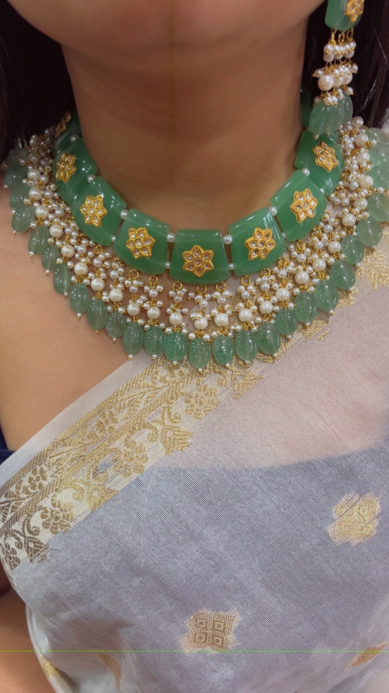 22K Gold Hallmarked Diamond Polki Green Choker Necklace Jewelry