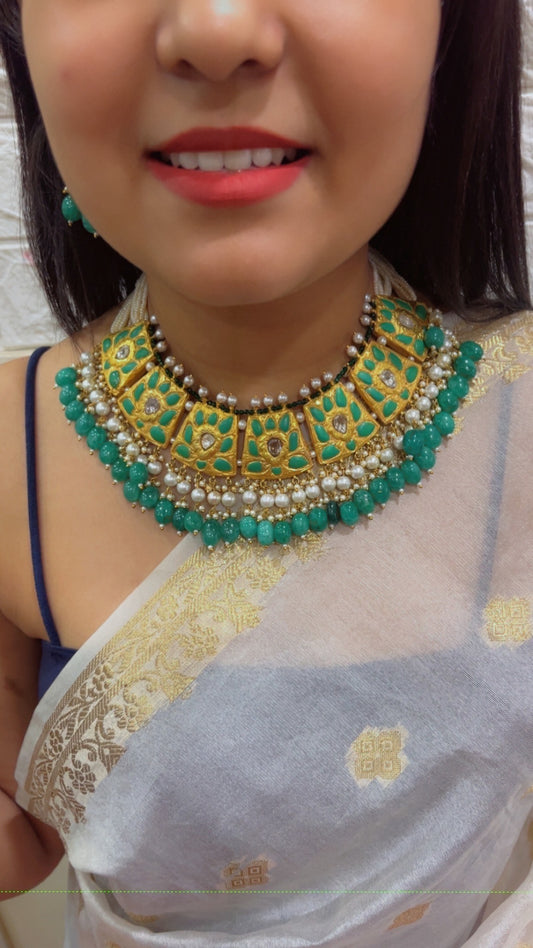22K Gold Hallmarked Diamond Polki Green Choker Necklace Jewelry