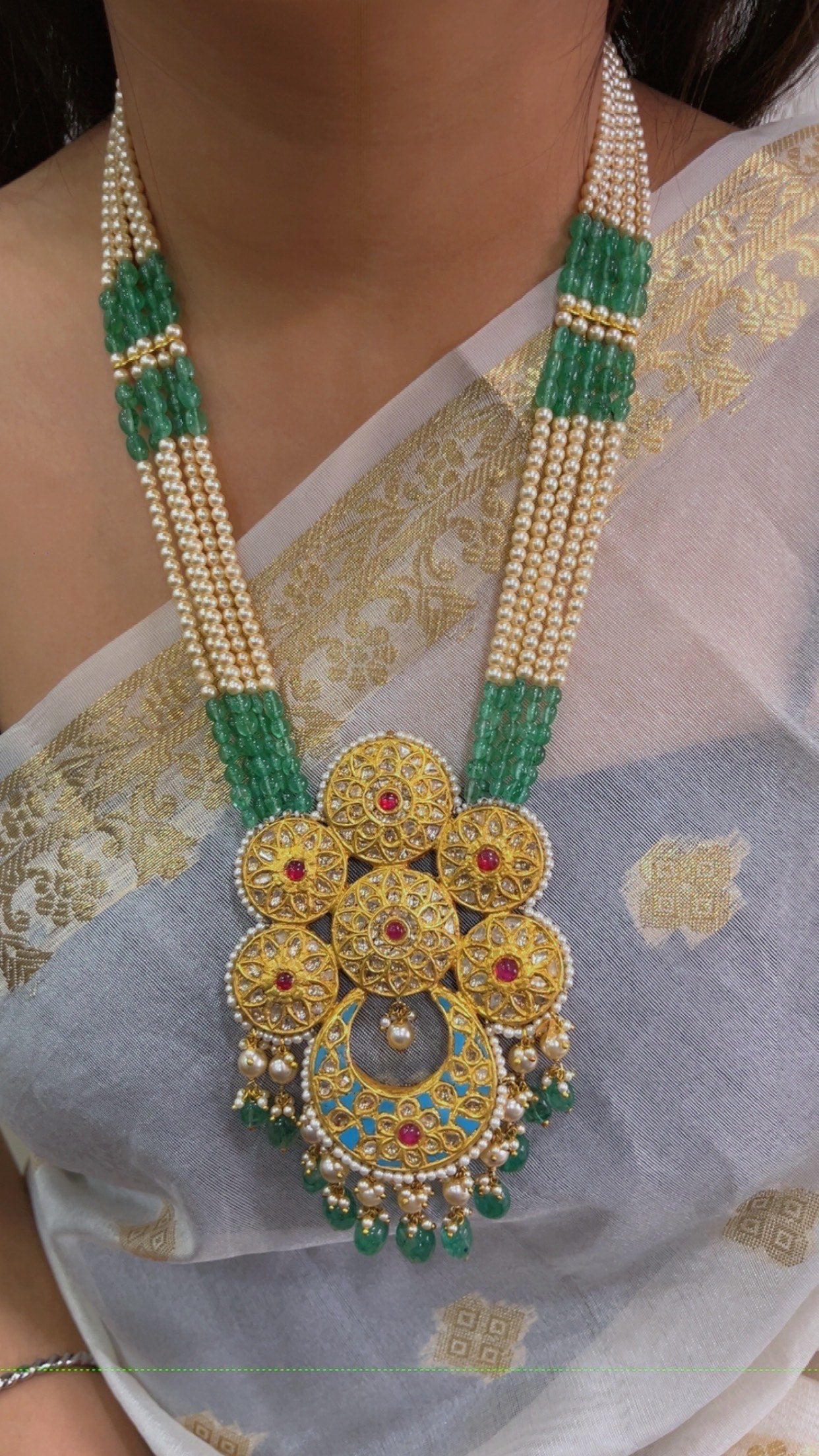 22K Gold Hallmarked Diamond Polki Green Necklace Jewelry