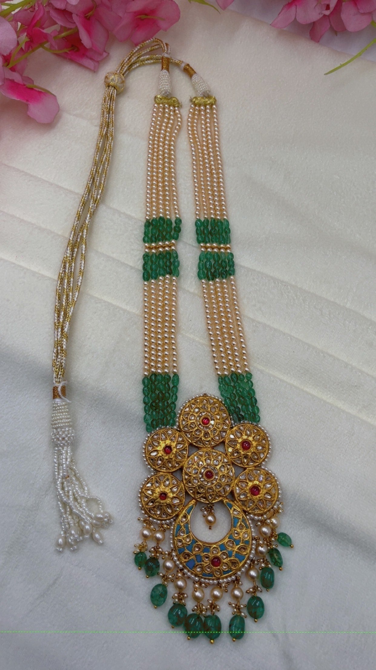 22K Gold Hallmarked Diamond Polki Green Necklace Jewelry