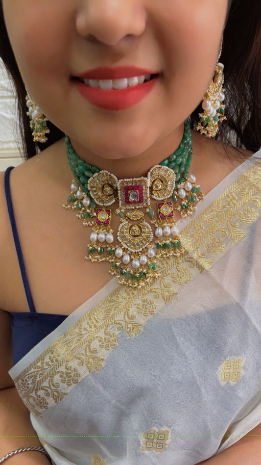 22K Gold Hallmarked Diamond Polki Green Choker Necklace Jewelry