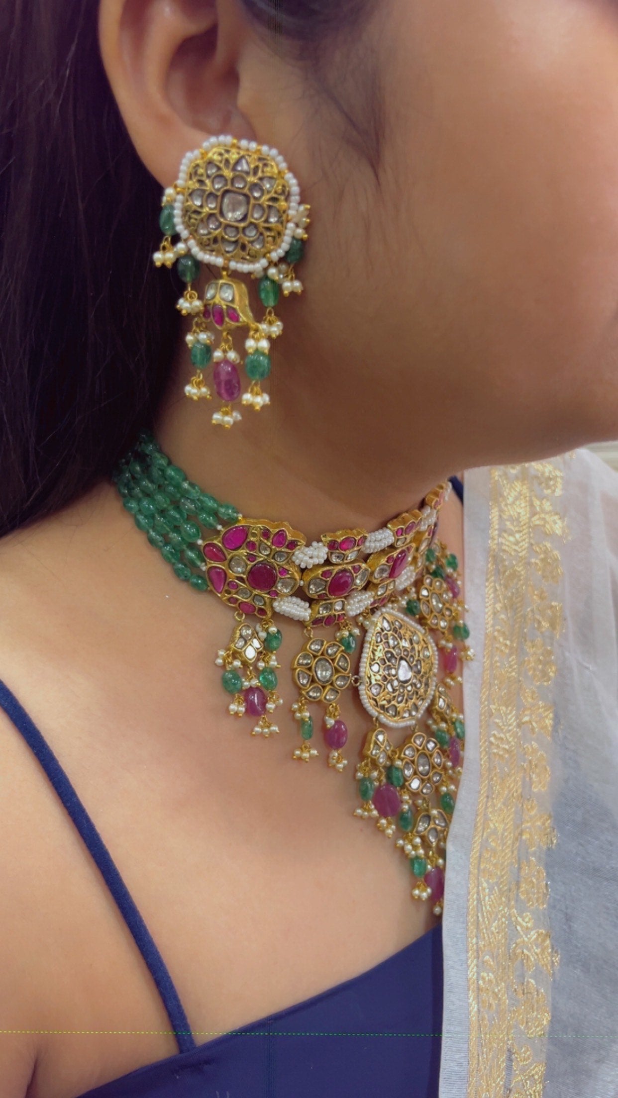 22K Gold Hallmarked Diamond Polki Green Choker Necklace Jewelry