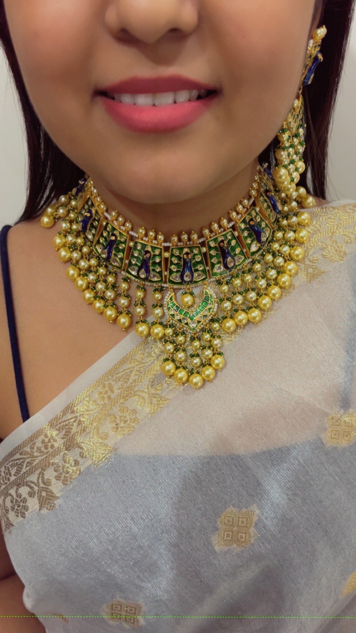 22K Gold Hallmarked Diamond Polki Peacock Green Choker Necklace Jewelry