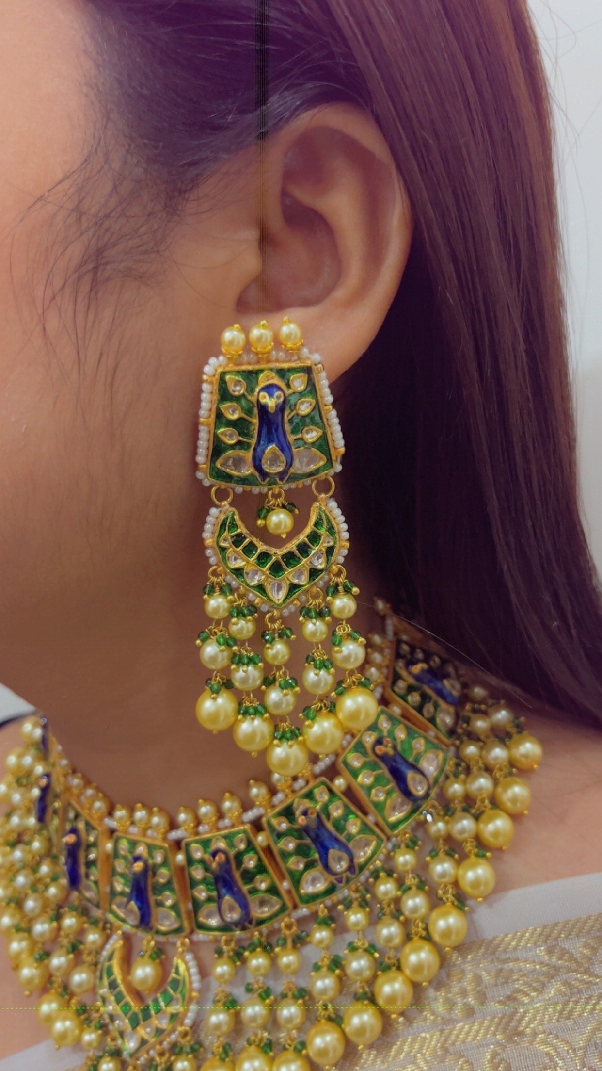 22K Gold Hallmarked Diamond Polki Peacock Green Choker Necklace Jewelry