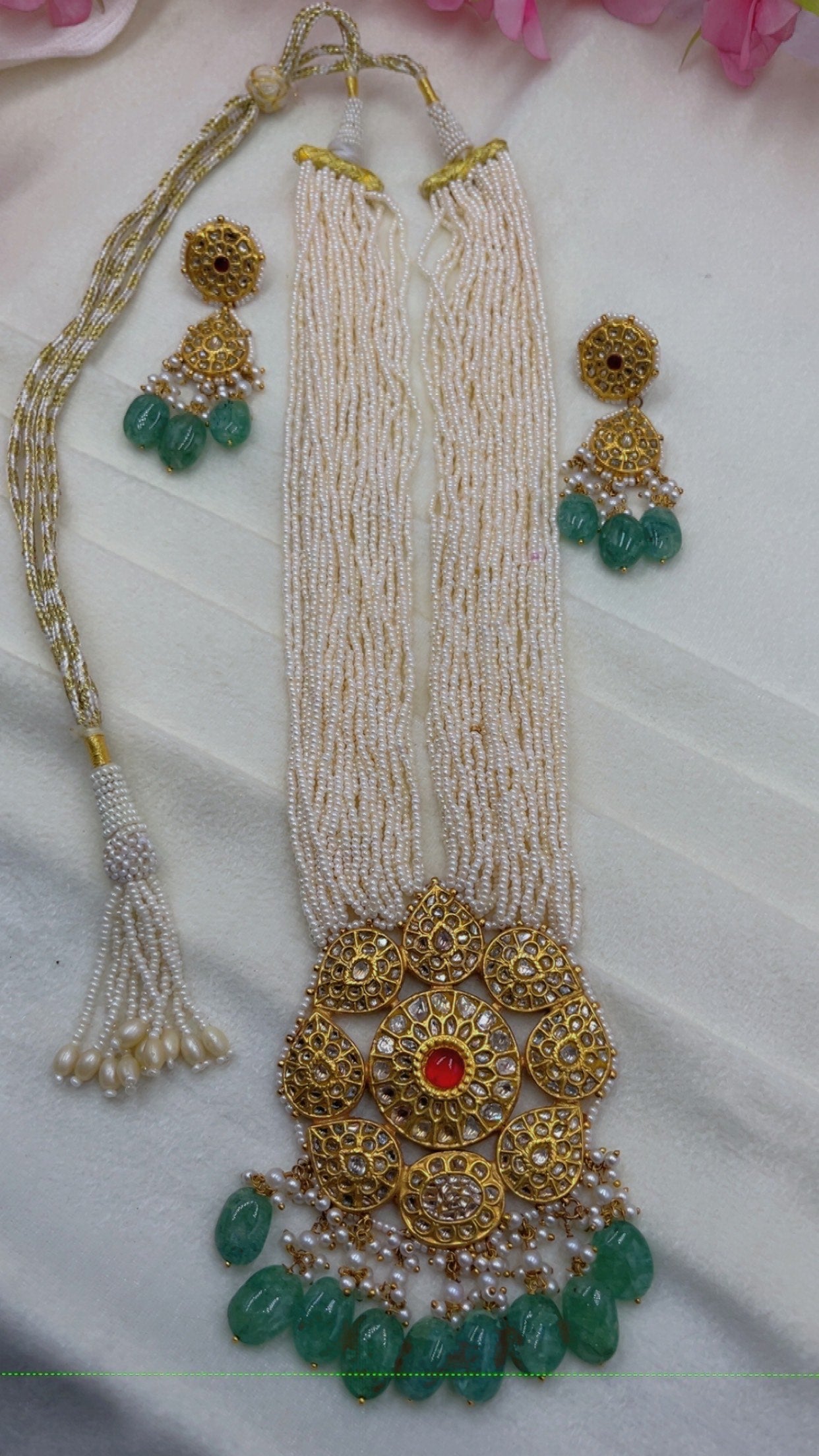 22K Gold Hallmarked Diamond Polki Freshwater Pearl Necklace Jewelry