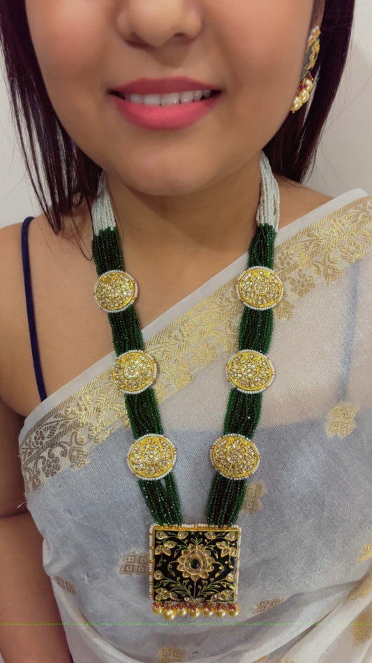 22K Gold Hallmarked Diamond Polki Green Necklace Jewelry