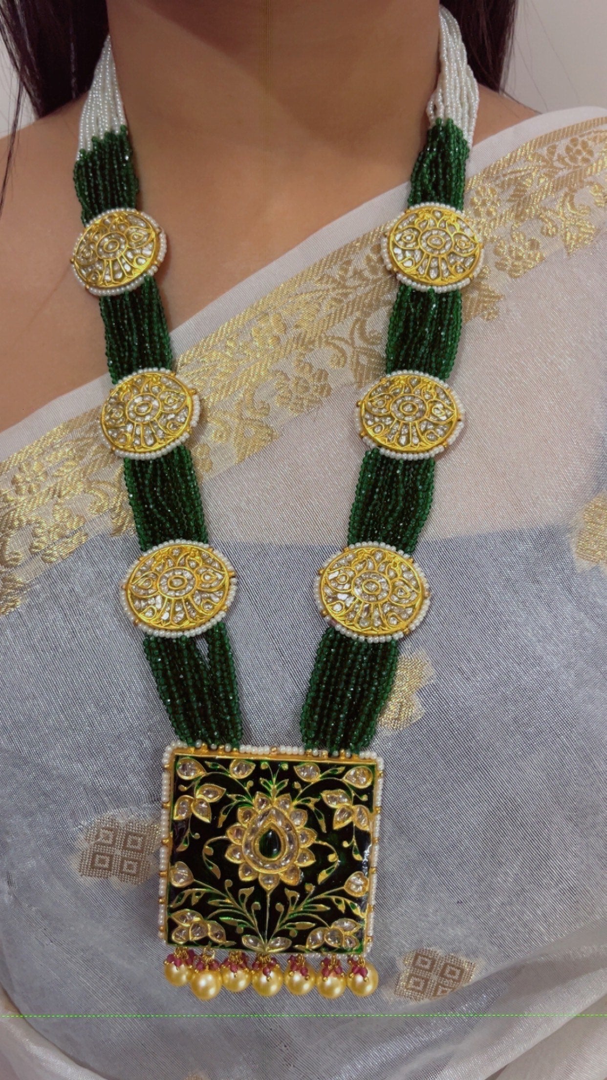 22K Gold Hallmarked Diamond Polki Green Necklace Jewelry