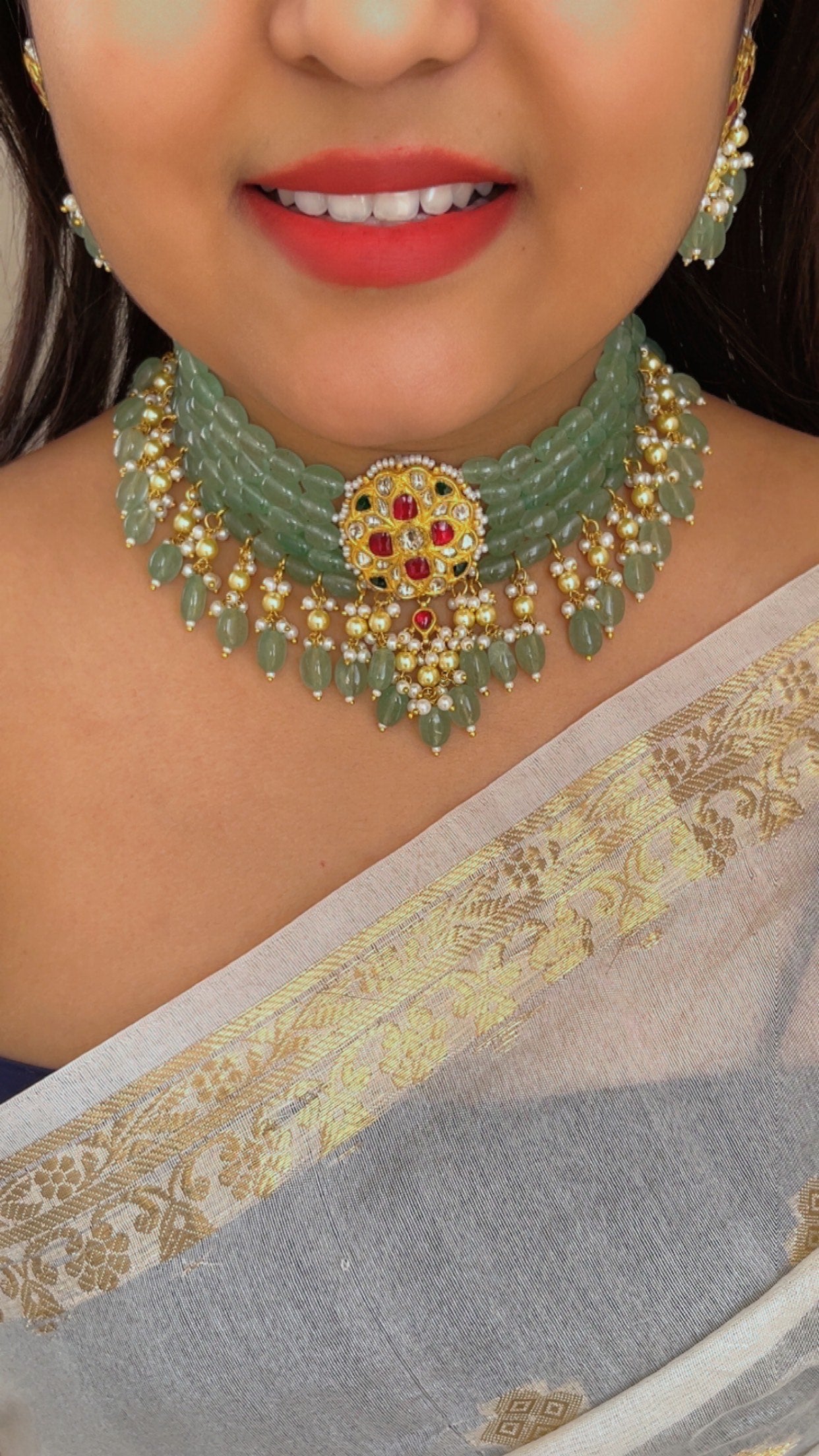 22K Gold Hallmarked Diamond Polki Green Choker Necklace Jewelry