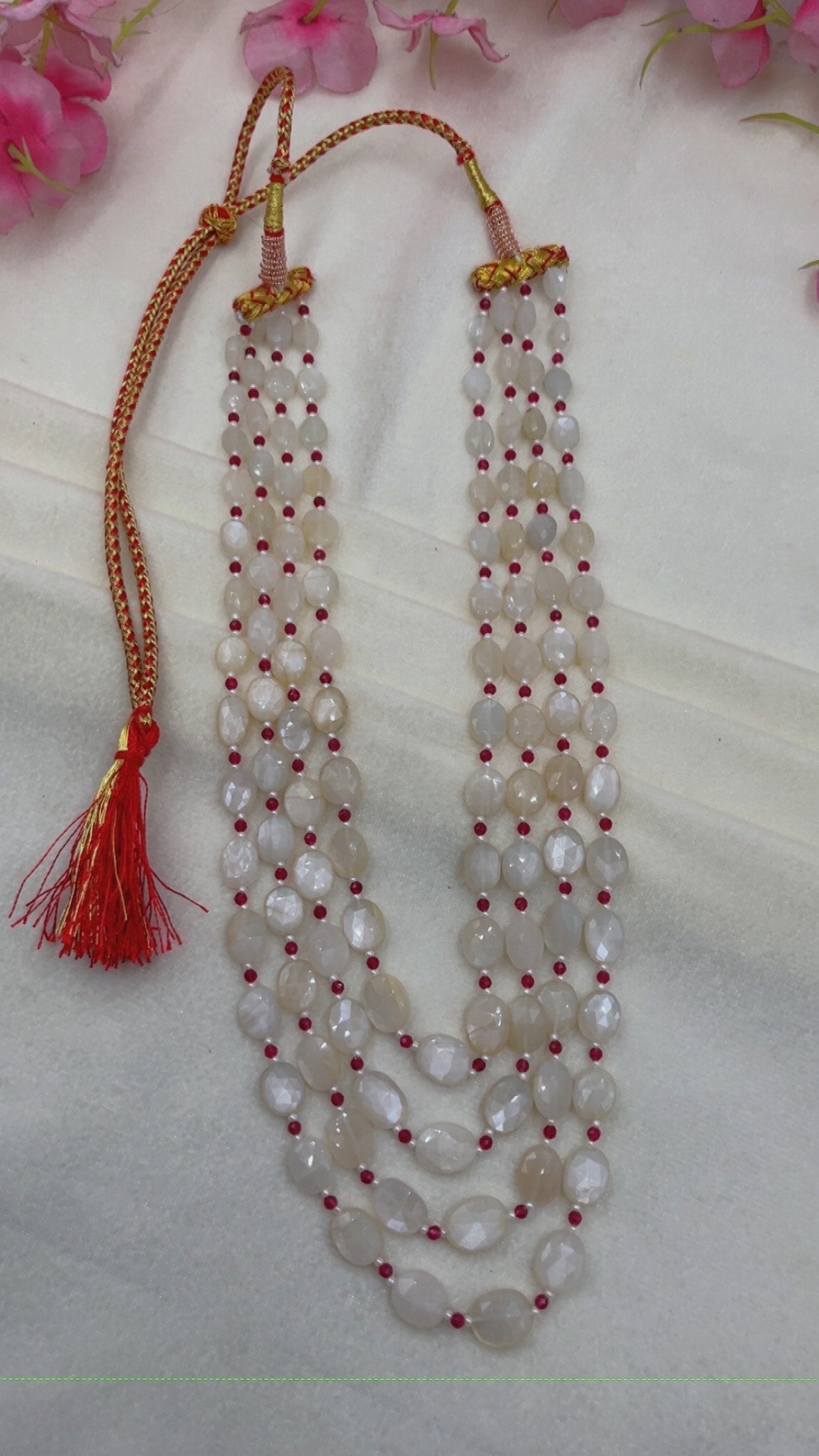 Natural White Moonstone and Red Quartz Gemstone Beads Necklace Jewelry