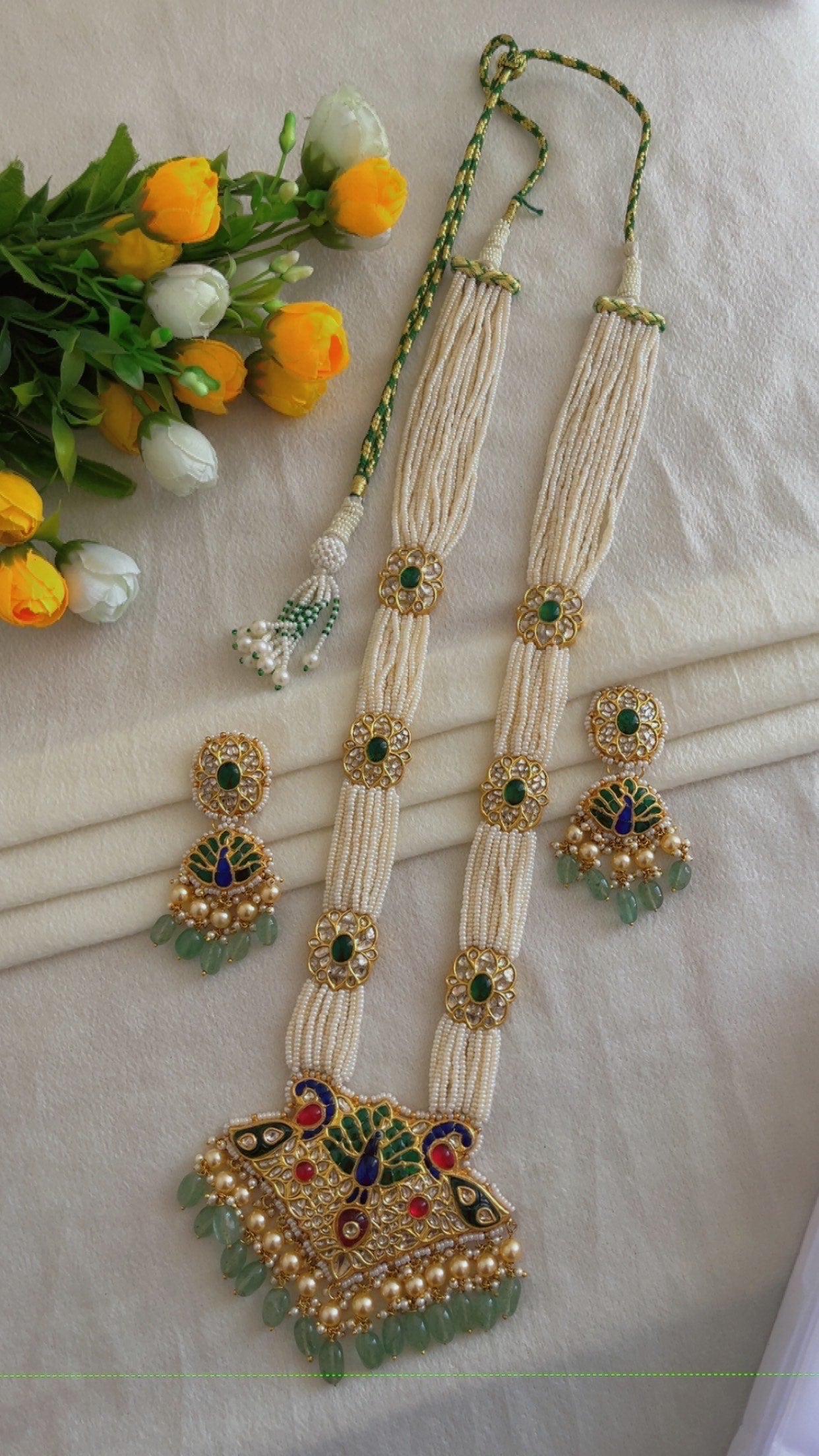 22K Gold Hallmarked Diamond Polki Green Necklace Jewelry