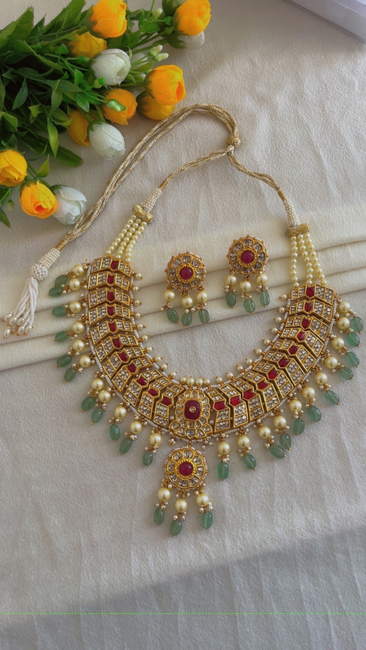 22K Gold Hallmarked Diamond Polki Red Necklace Jewelry