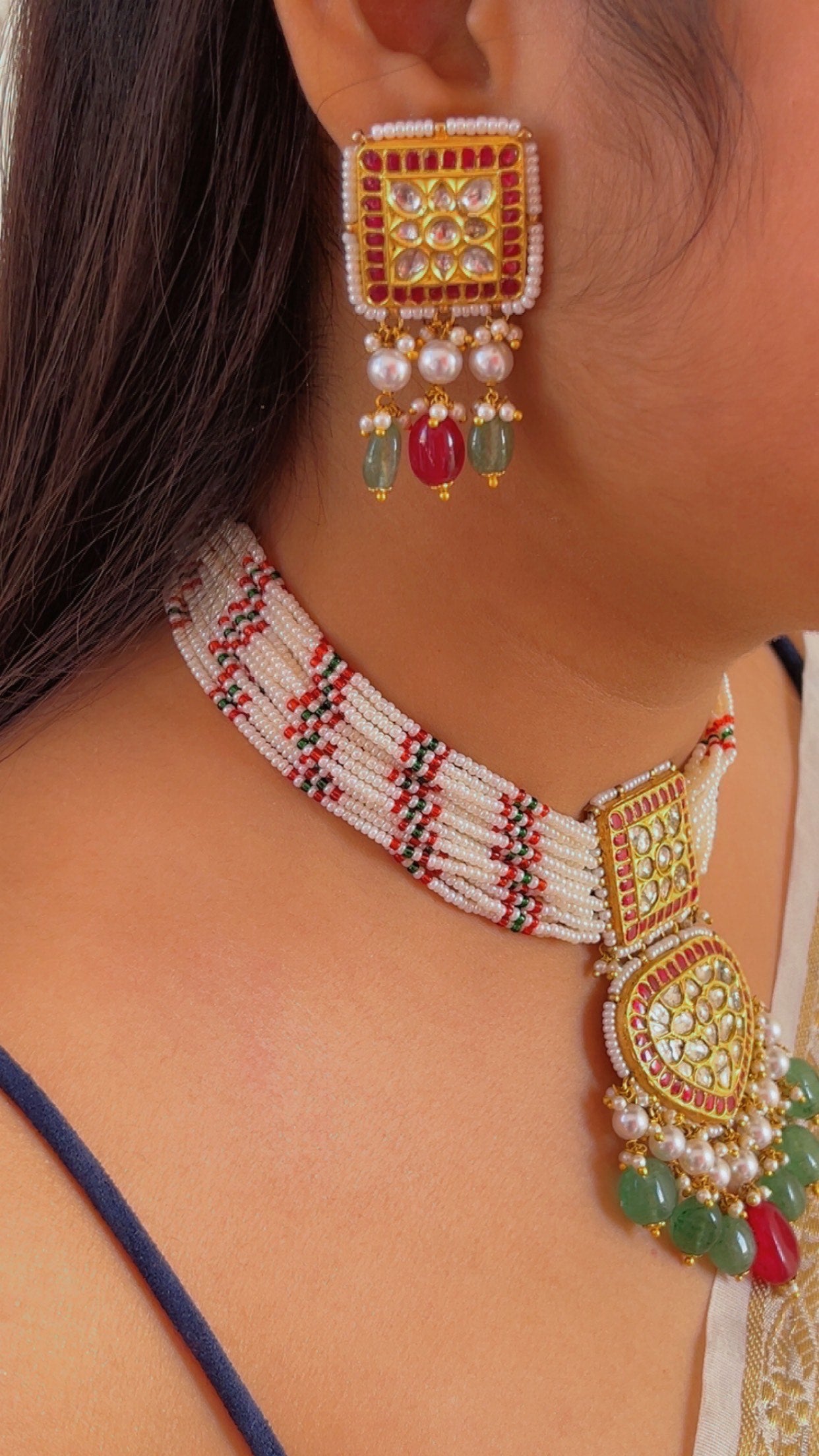 22K Gold Hallmarked Diamond Polki Green Necklace Jewelry