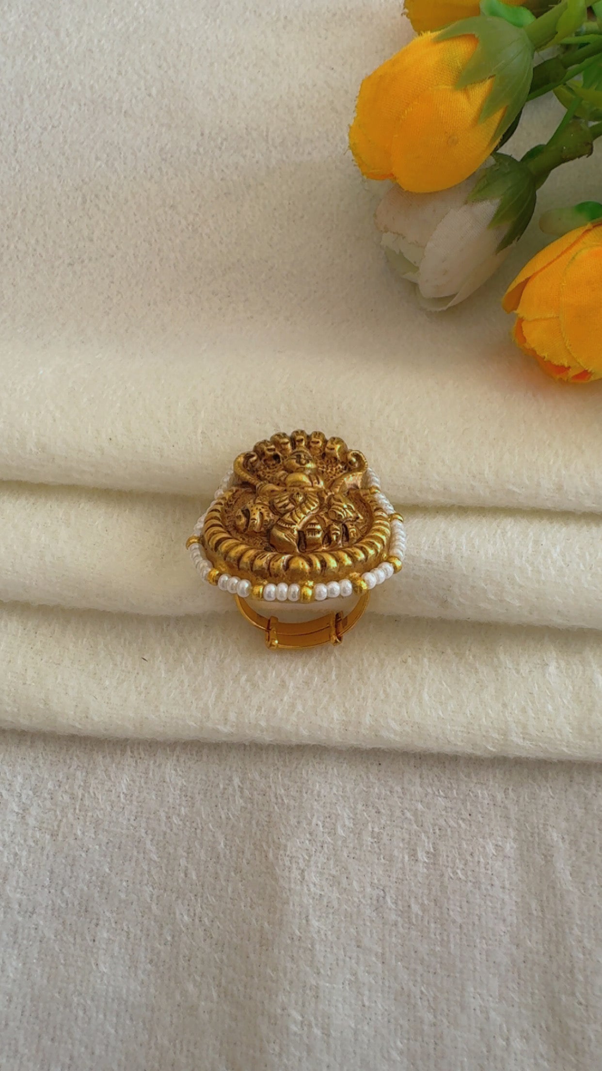Designer 22k Gold Hallmarked Krishna ji Adjustable Ring