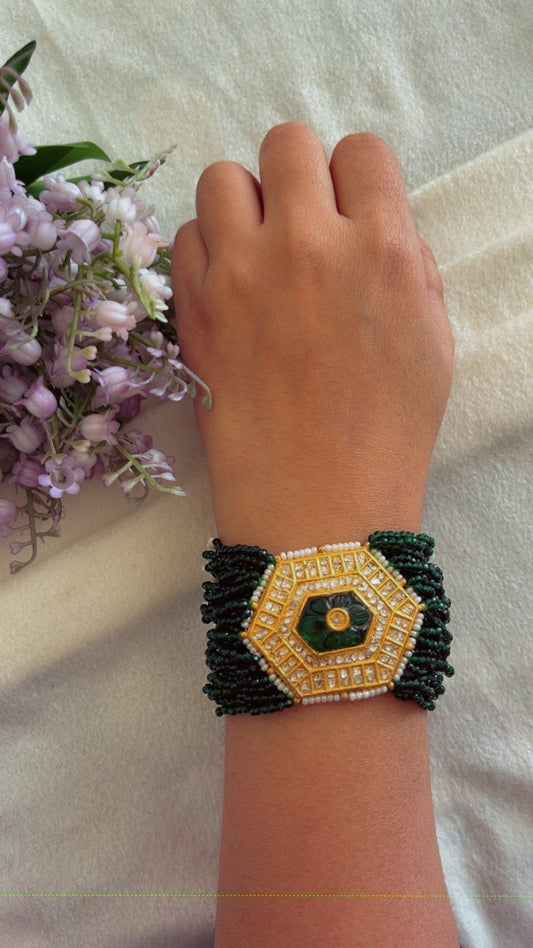 22 Karat Hallmarked Gold Bracelet Jewelry