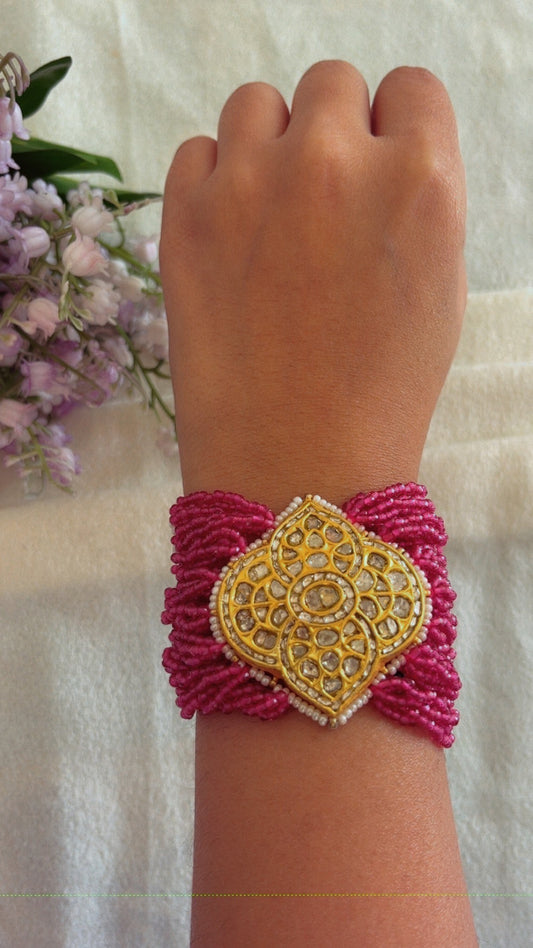 22 Karat Hallmarked Gold Bracelet Jewelry