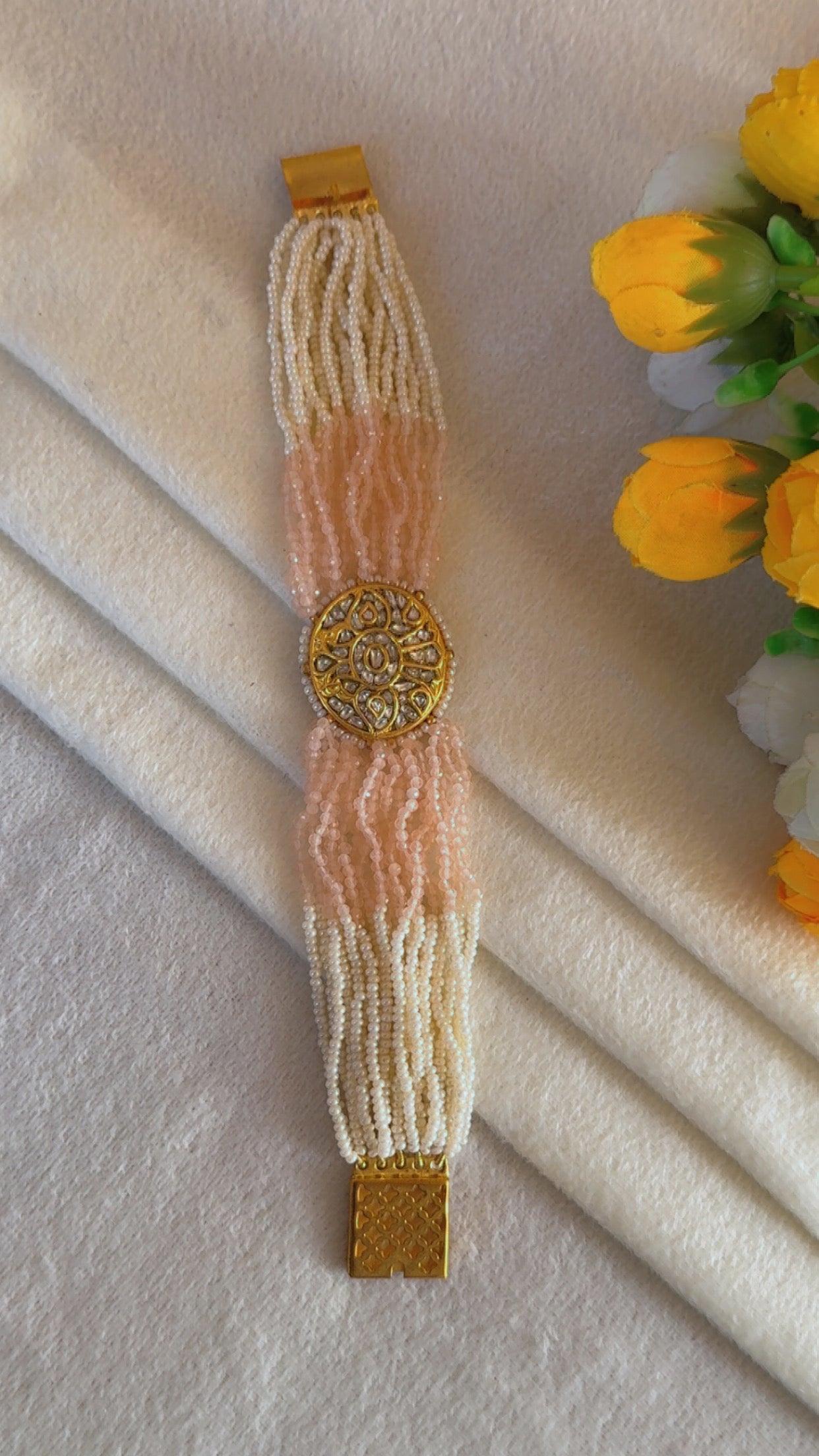 22 Karat Hallmarked Gold Bracelet Jewelry