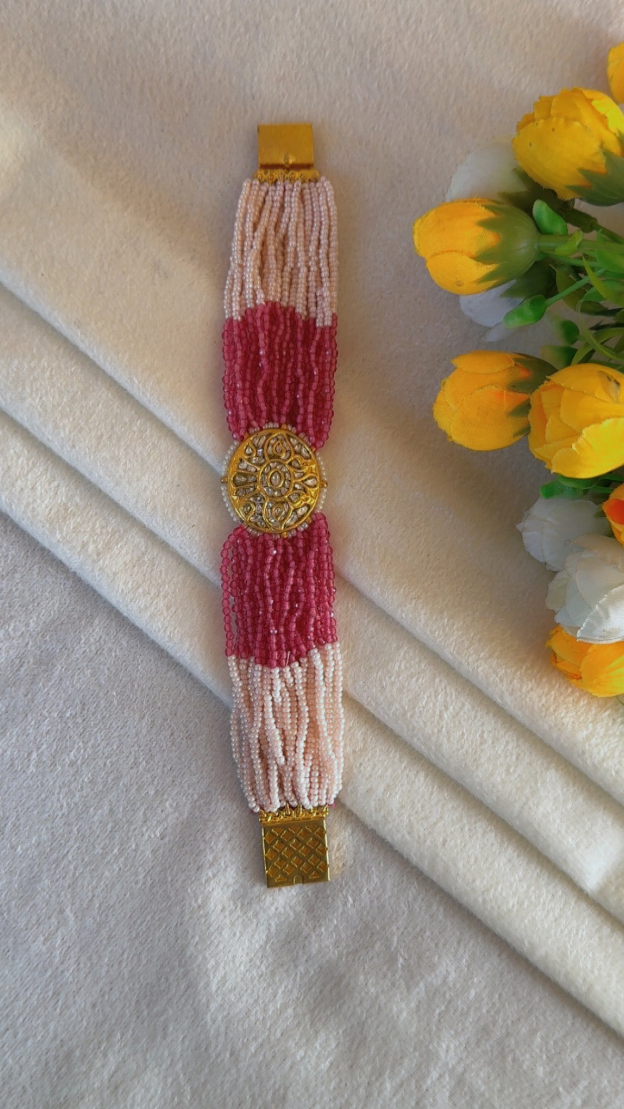 22 Karat Hallmarked Gold Bracelet Jewelry