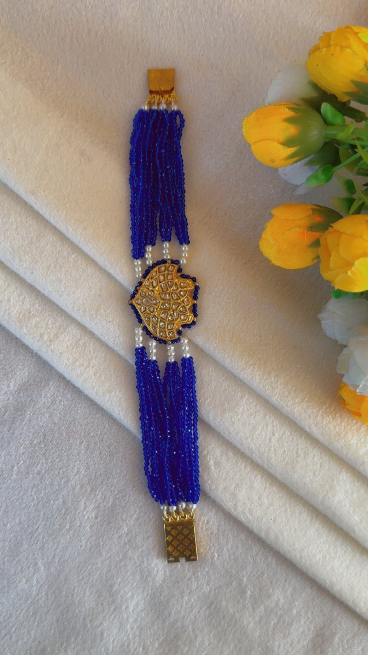 22 Karat Hallmarked Gold Bracelet Jewelry