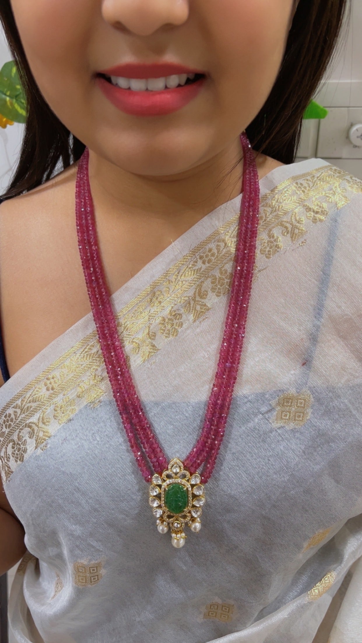 Designer 925 Silver Jewelry Natural Emerald Carving & Ruby Beads Gemstone Necklace