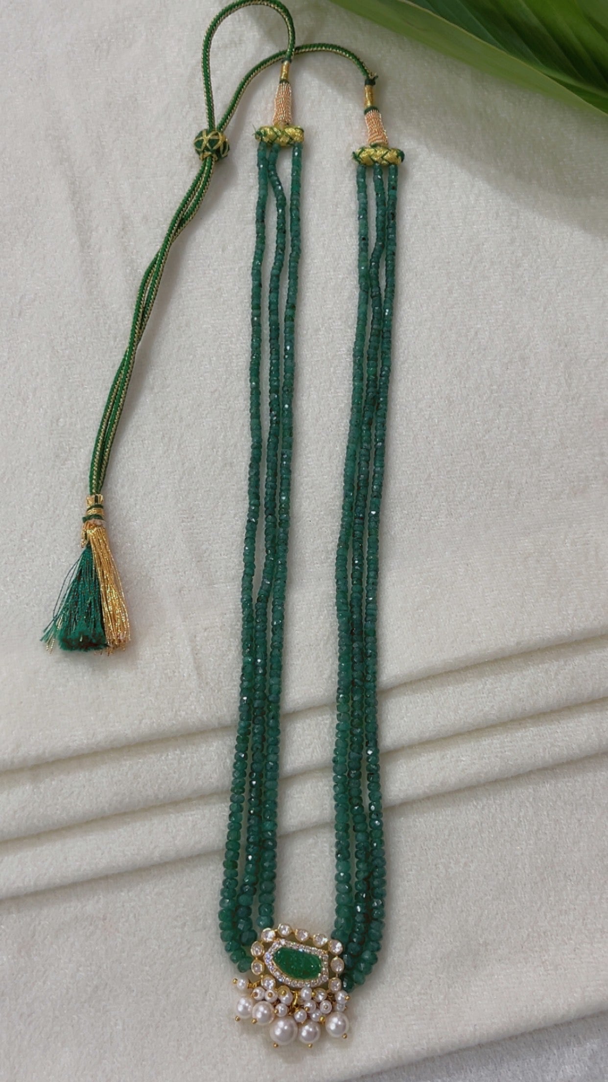 925 Silver Natural Emerald Gemstone Necklace Jewelry