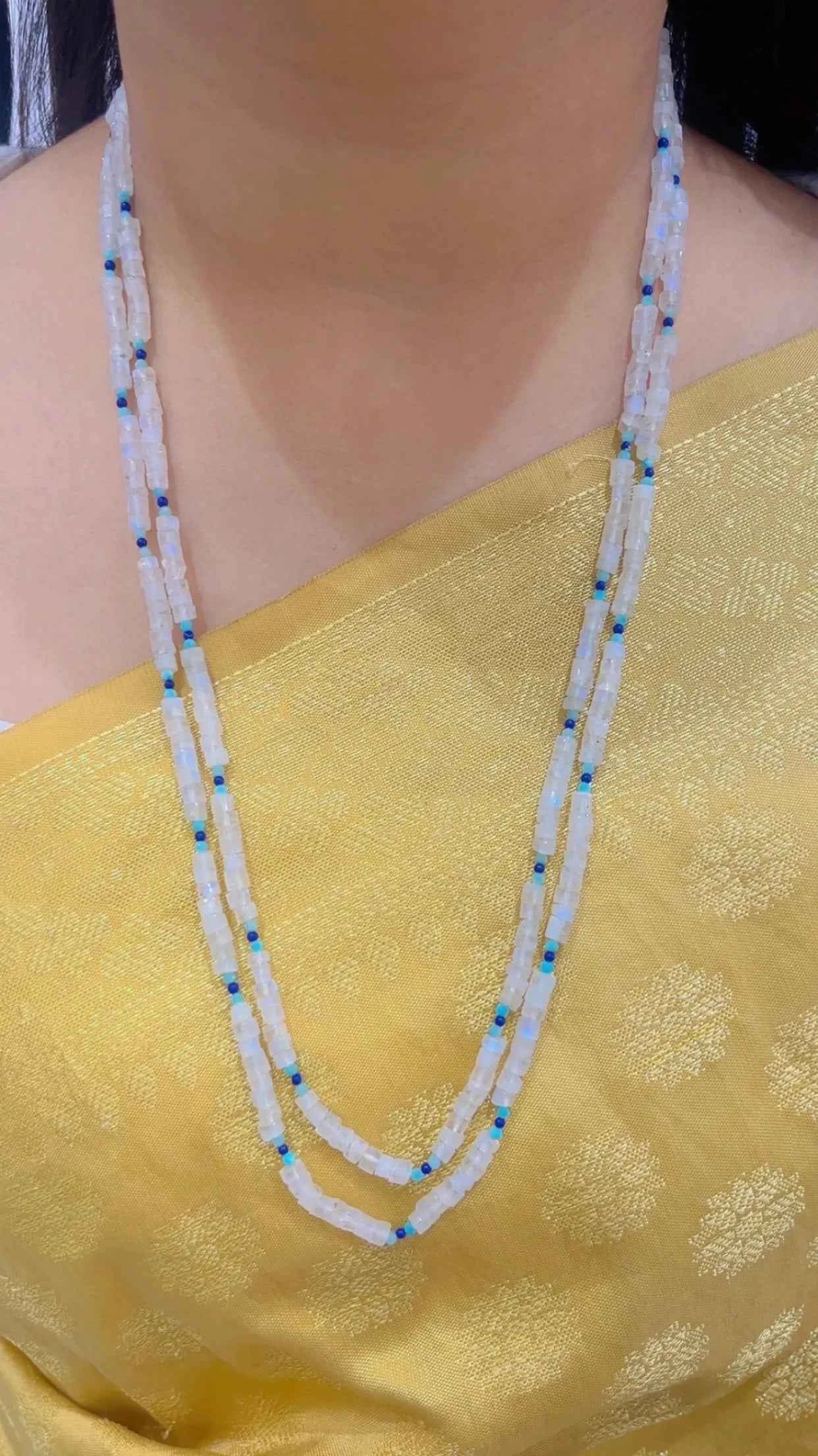 Natural White Rainbow Moonstone & Blue Quartz Gemstone Beads Necklace Jewelry