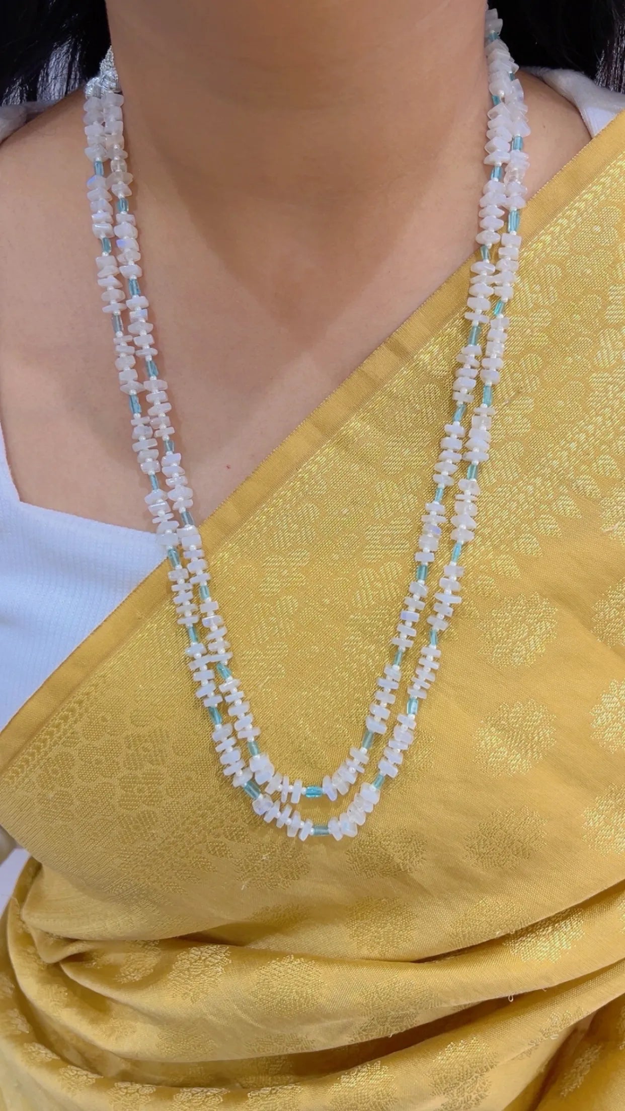 Natural White Moonstone & Sky Apatite Gemstone Beads Necklace Jewelry