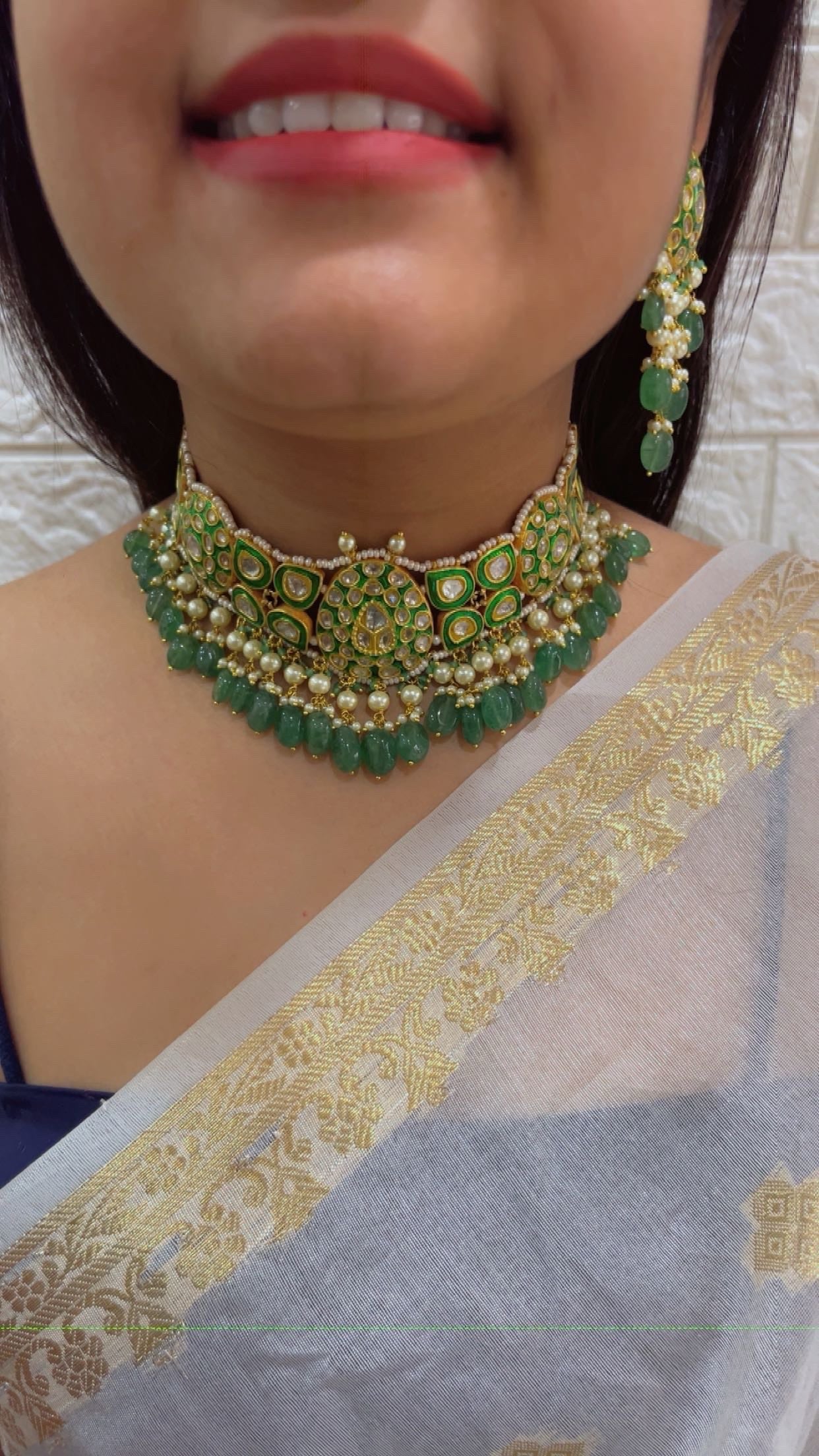 22K Gold Hallmarked Diamond Polki Green Choker Necklace Jewelry Set