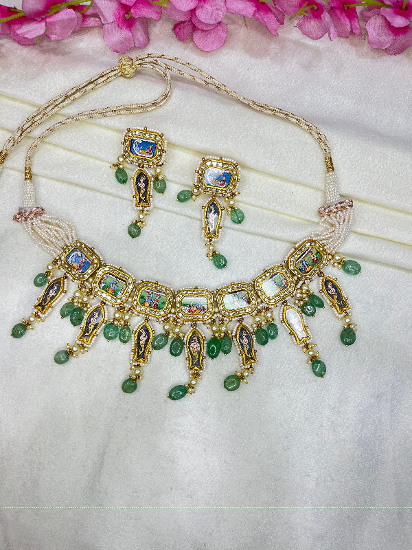 22K Gold Hallmarked Diamond Polki Green Choker Necklace Jewelry