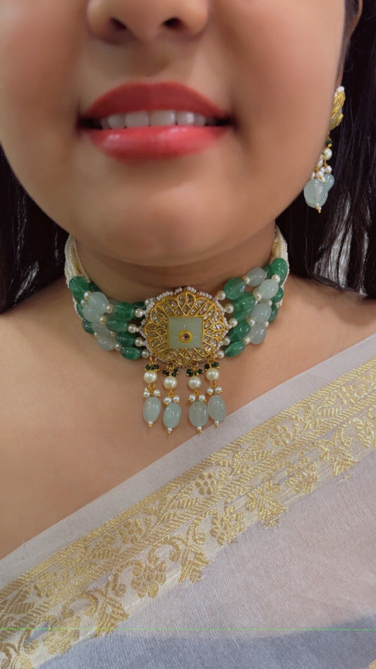 22K Gold Hallmarked Diamond Polki Green Choker Necklace Jewelry