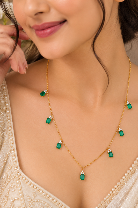 14K Gold Hallmarked With Natural Emerald Chain