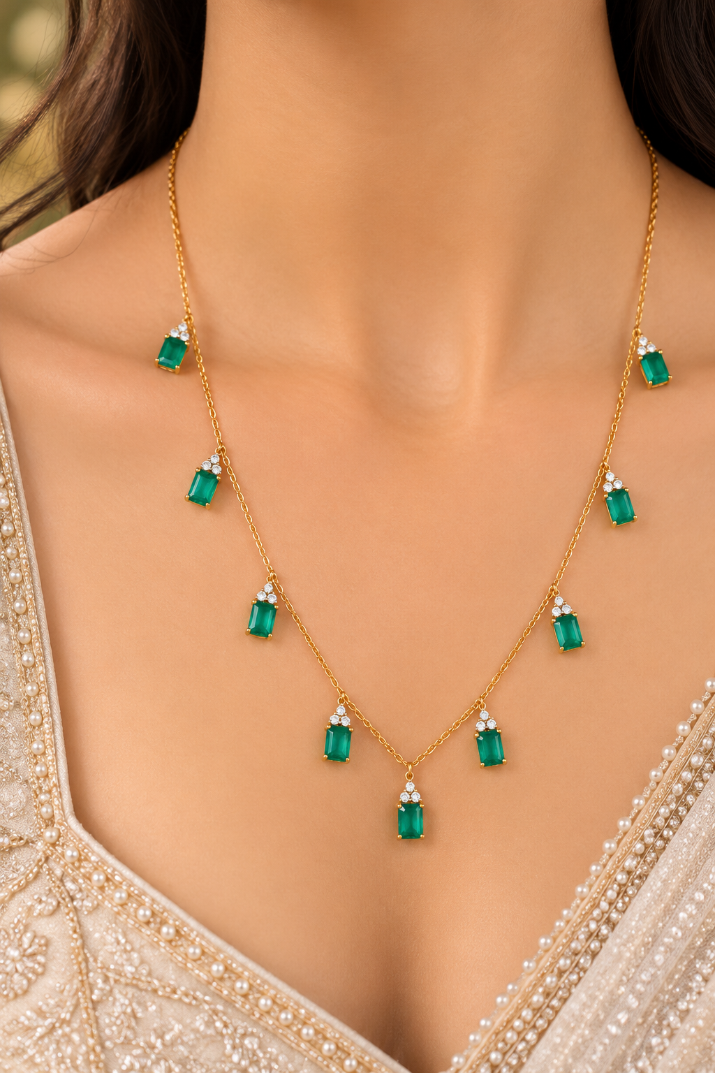 14K Gold Hallmarked With Natural Emerald Chain
