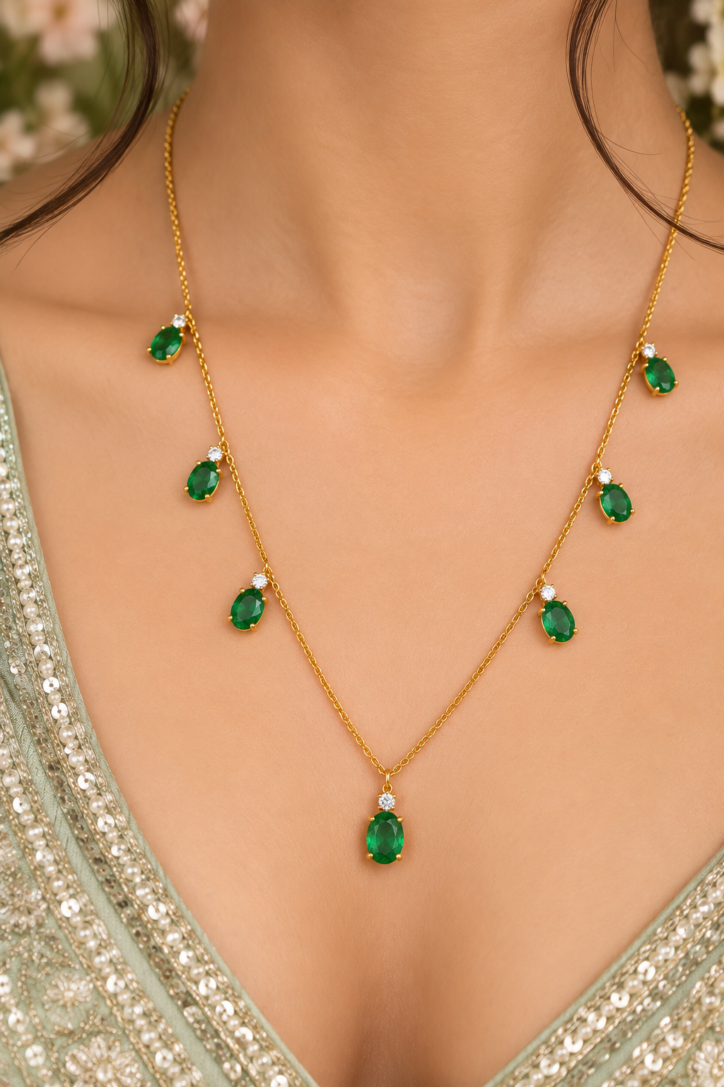 14K Gold Hallmarked With Natural Emerald Chain