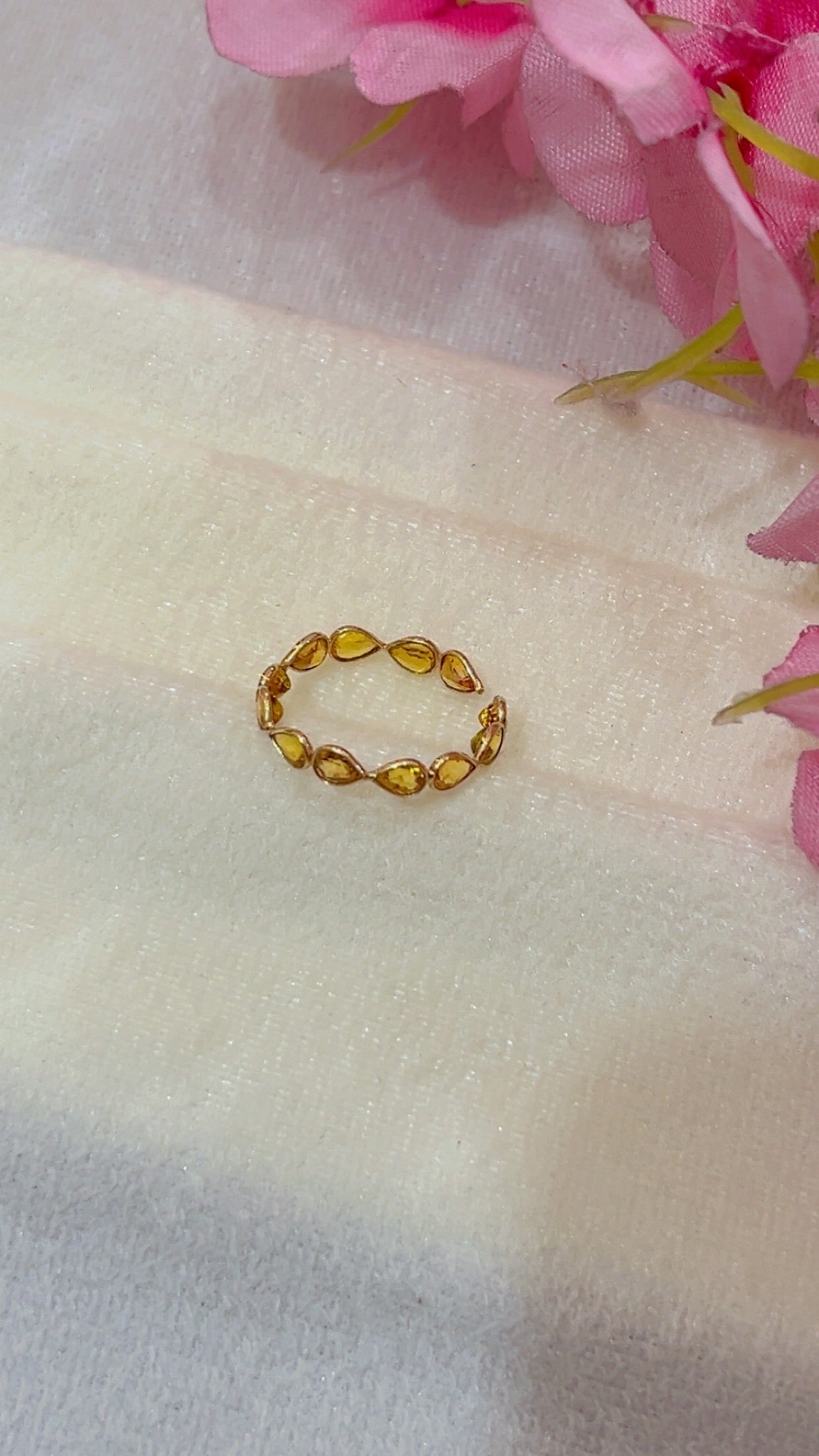 14K Gold Hallmarked Natural Yellow Sapphire Ring