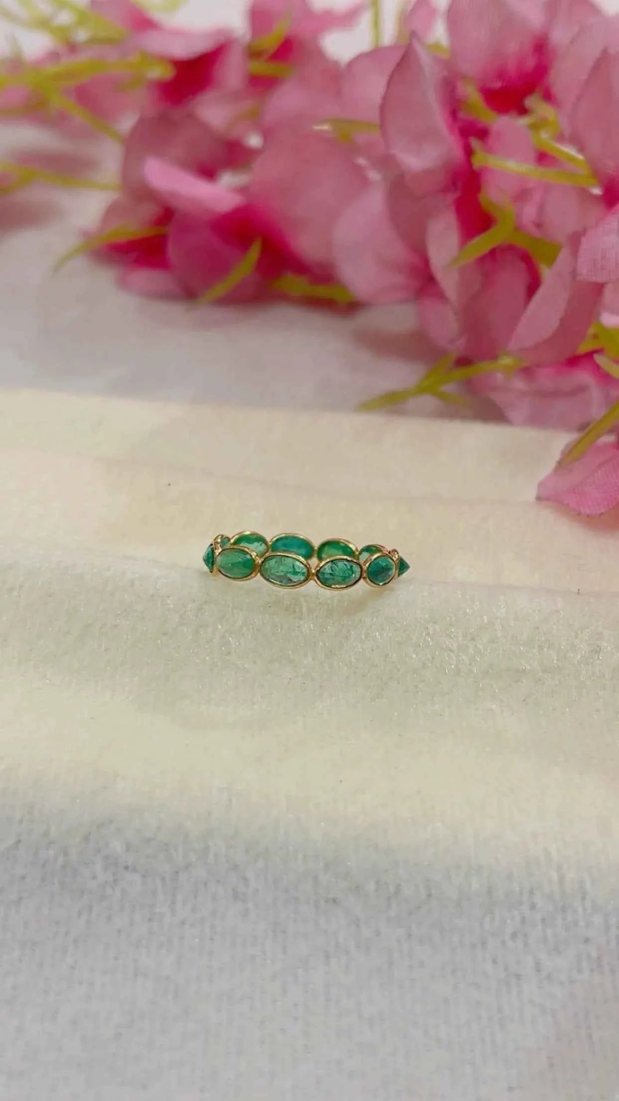 14K Gold Hallmarked Natural Emerald Ring