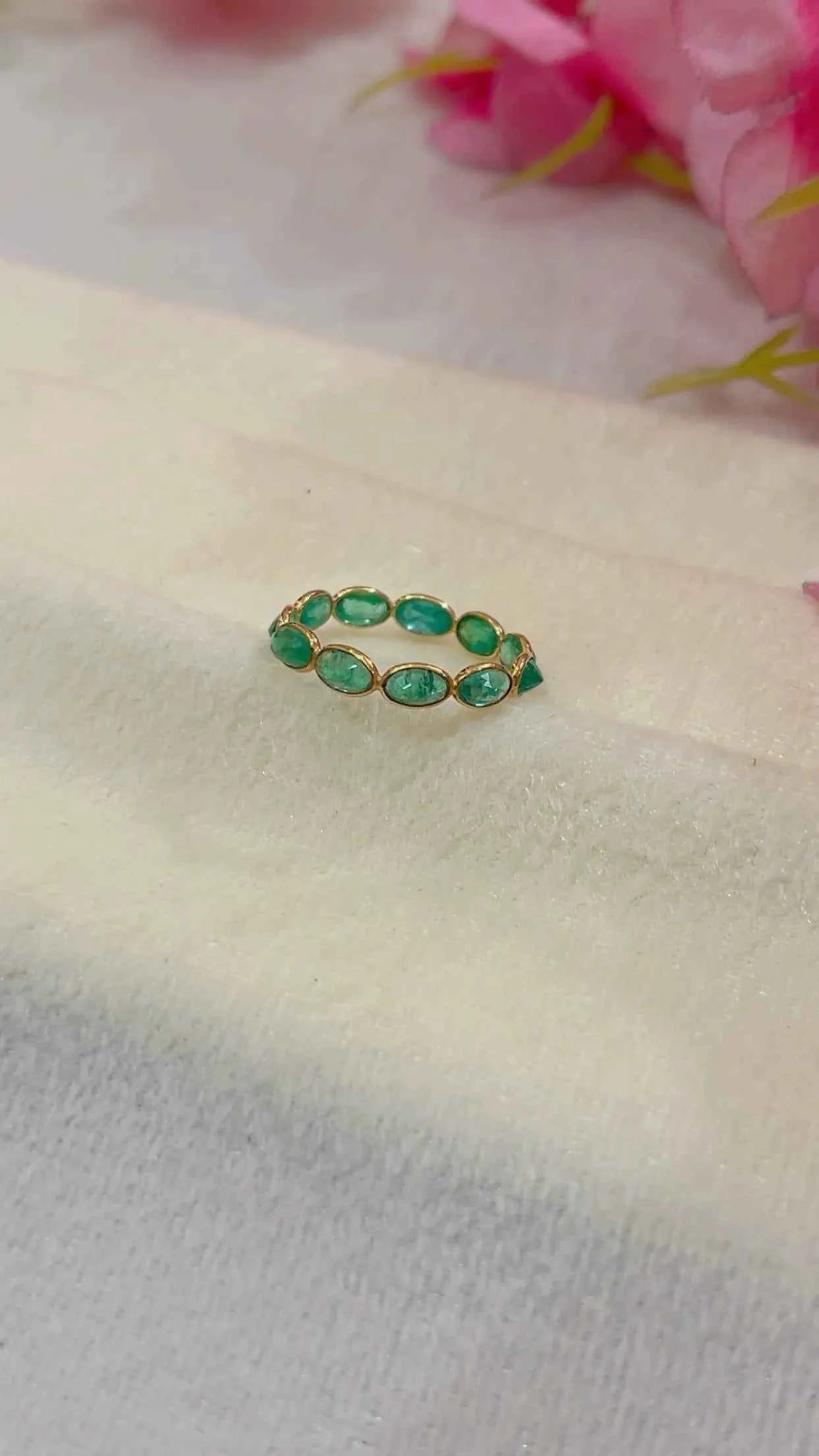 14K Gold Hallmarked Natural Emerald Ring