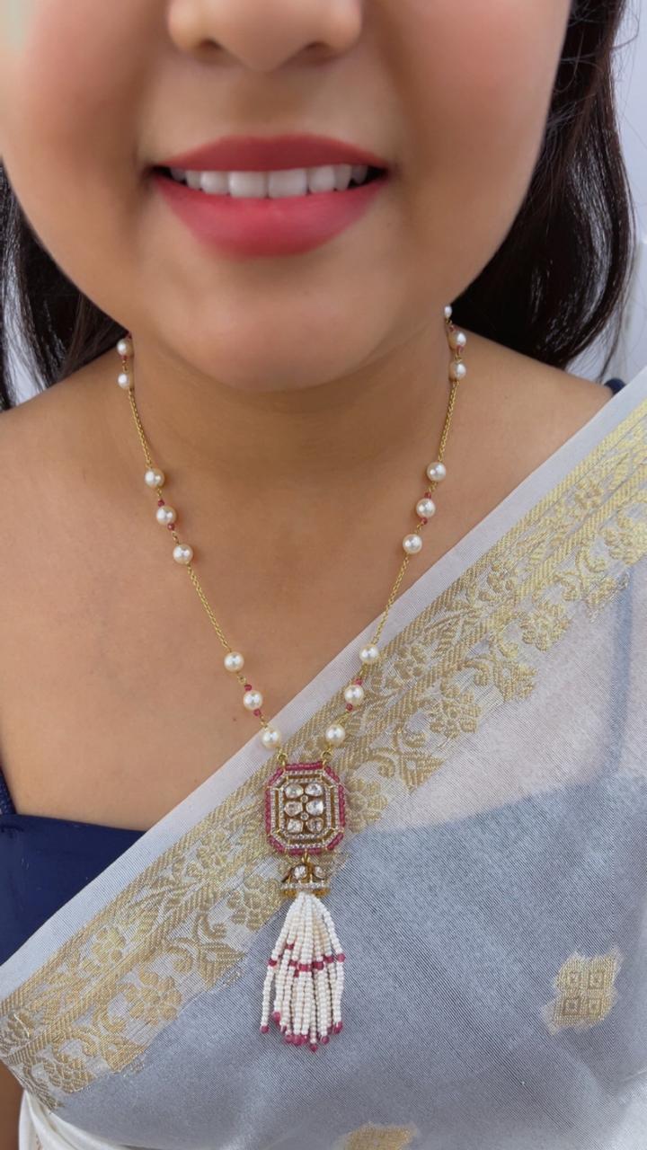 Designer 18 Karat Gold Tassel Necklace With Natural Diamond Polki